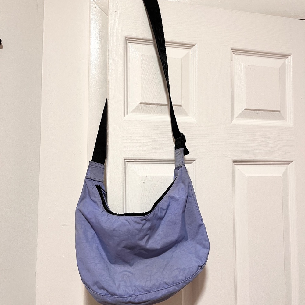 Baggu Medium Nylon Crescent Bag - Cornflower